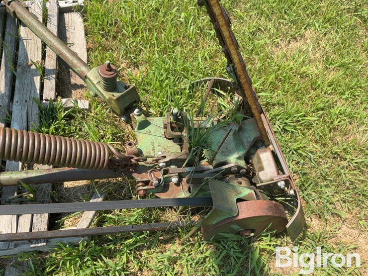 john-deere-350-image-18
