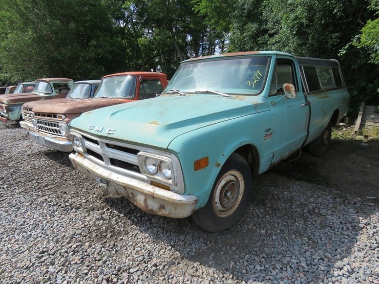 1969-gmc-2500-image-1