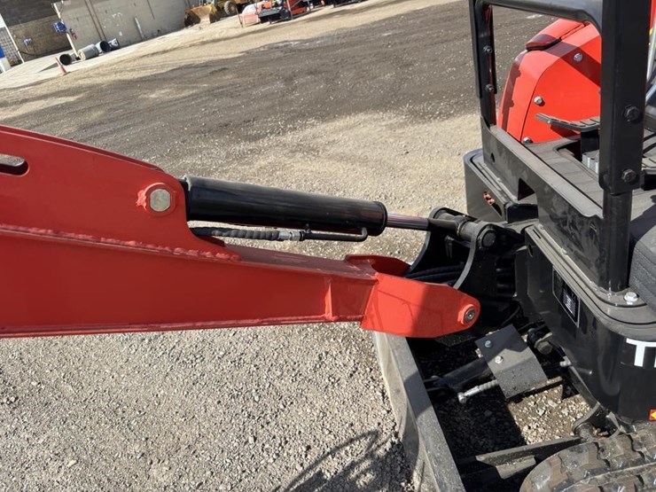 2026-tpm-20kh-hydraulic-excavator-image-12