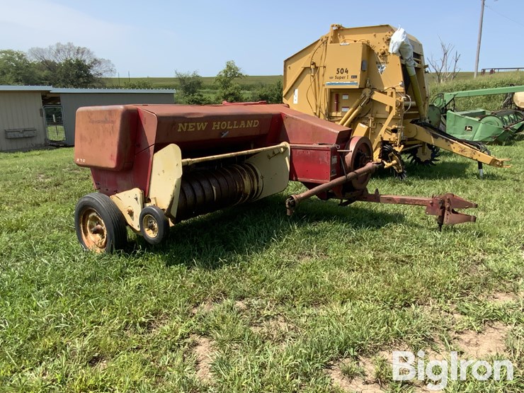 new-holland-270-image-3