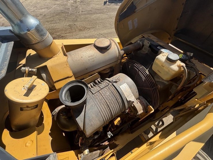 deere-310sg-image-53