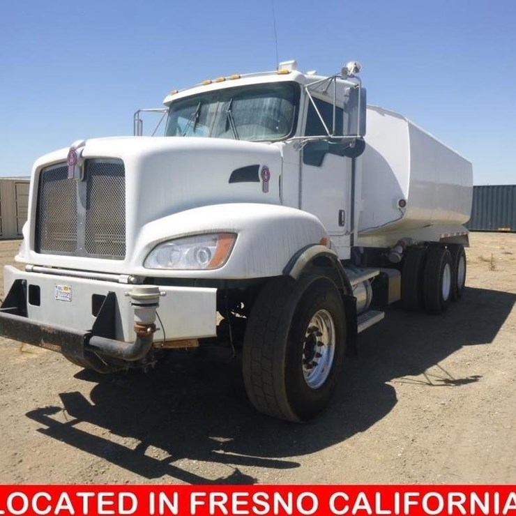 2011 KENWORTH T400