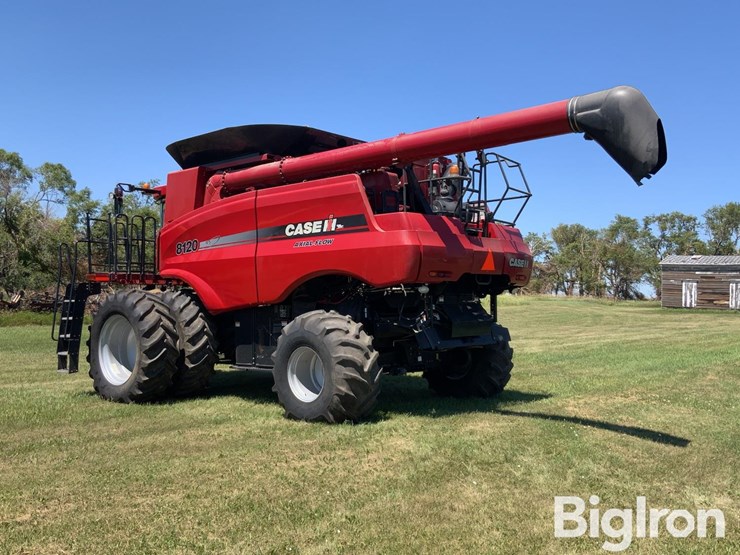 2011-case-ih-8120-image-7