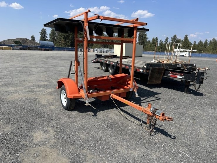 2000-trafcon-tc1-25s-towable-arrow-board-image-7