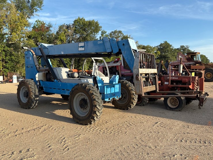 terex-th842c-image-3