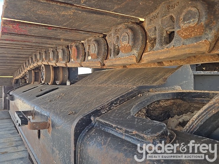 2019-caterpillar-336-image-17