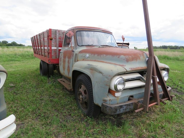 1955-ford-f600-image-2