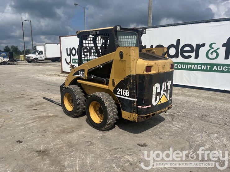 caterpillar-216b-image-4