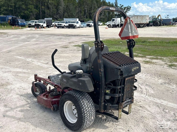 toro-54in-zero-turn-commercial-mower-image-4