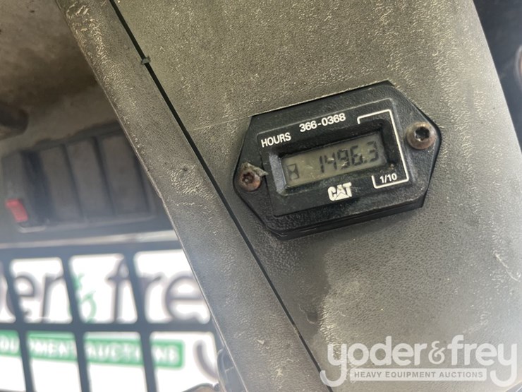 caterpillar-216b-image-30