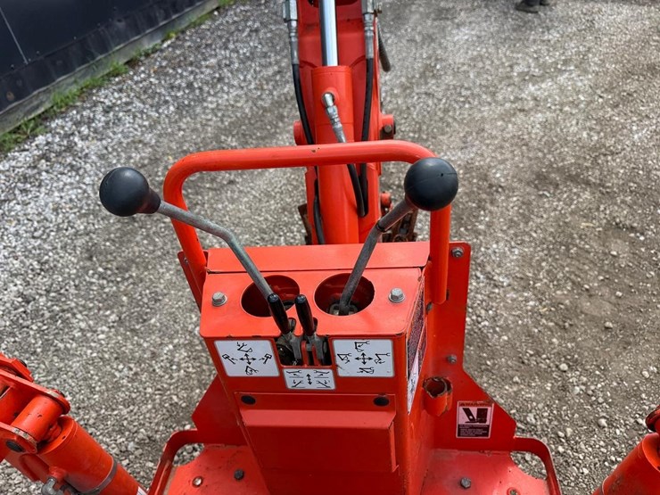 kubota-bx23-image-21