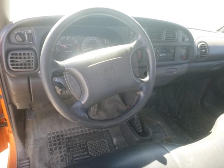 2001-dodge-ram-2500-image-12
