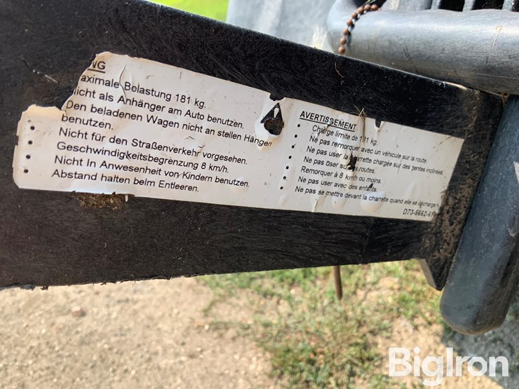 craftsman-rubbermaid-lawn-trailer-image-12
