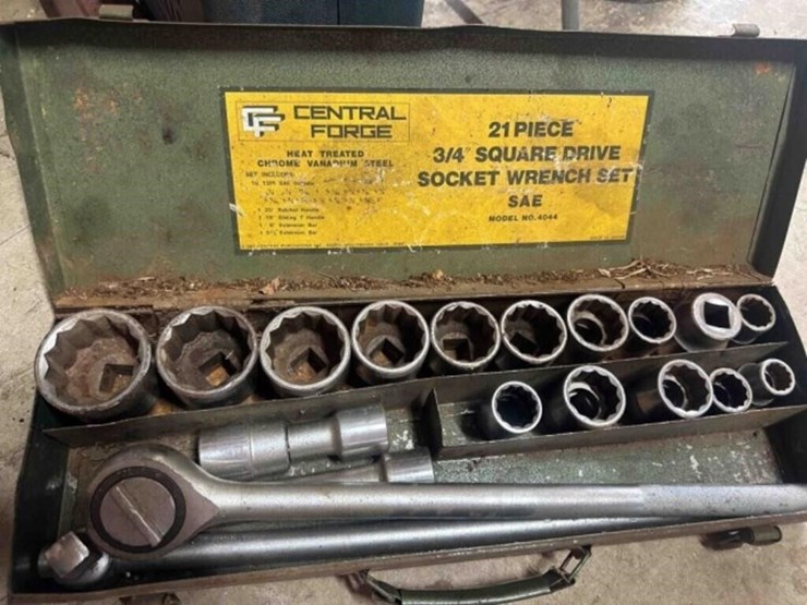 21-piece-socket-set-image-1