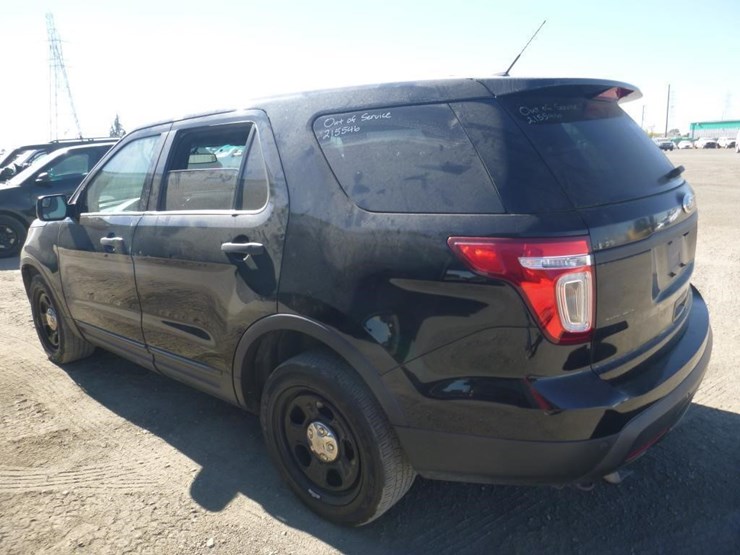 2015-ford-explorer-image-4