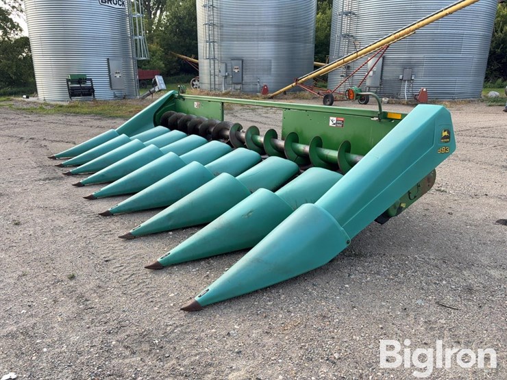 john-deere-893-image-1