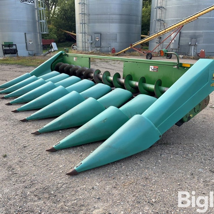 JOHN DEERE 893