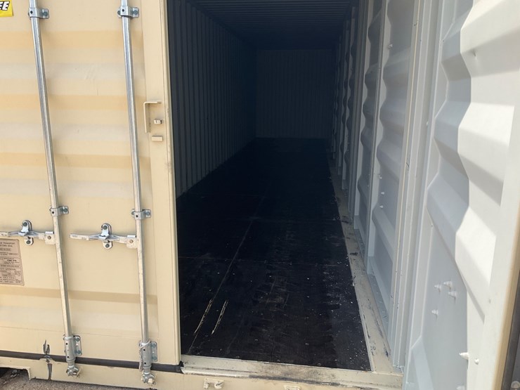#4002-•-one-trip-40'-high-cube-multi-door-shipping-container-cimu1085143-image-5