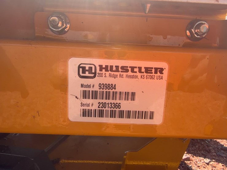 hustler-zero-turn-mower-image-13