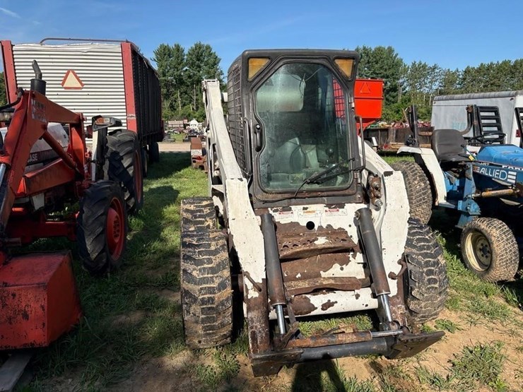 bobcat-s300-image-3