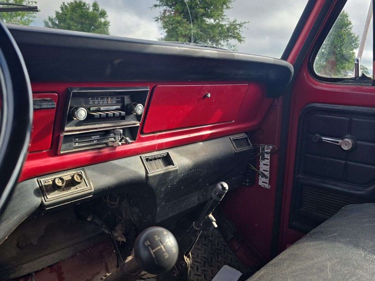 1978-ford-f700-image-15