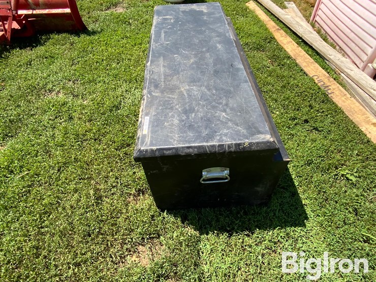steel-46”x19”x24”-storage-box-image-8