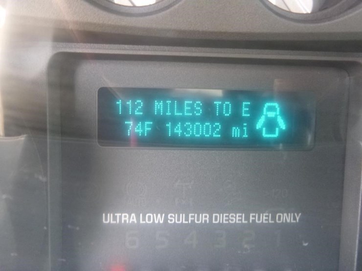 2013-ford-f550-image-34