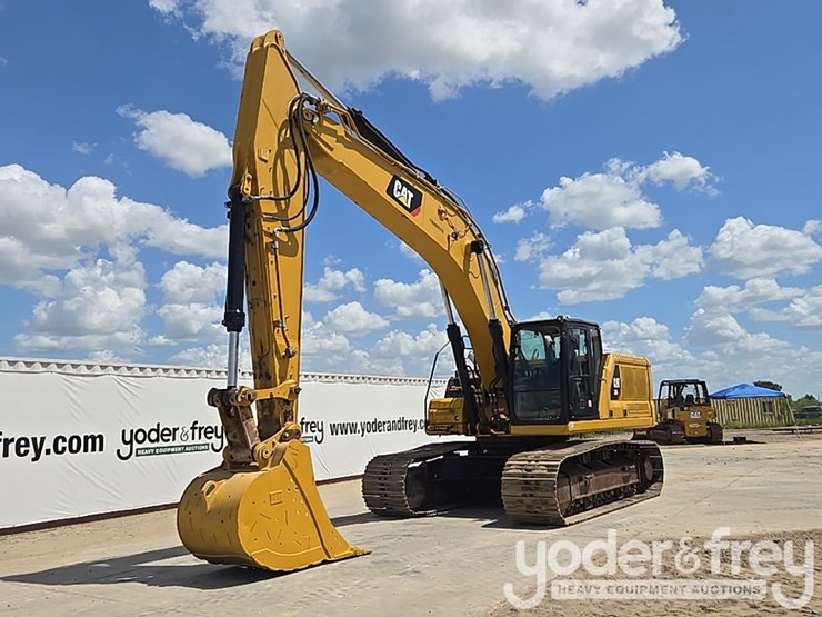 2019-caterpillar-336-image-1