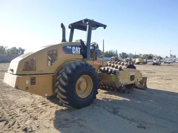 2011-caterpillar-cp56-image-4