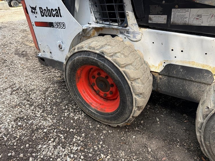 bobcat-s590-image-13