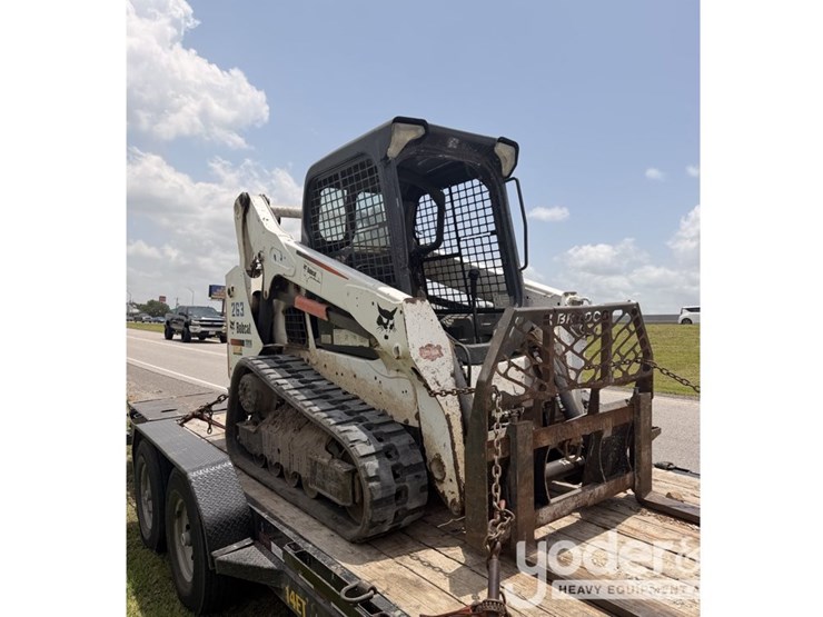 2016-bobcat-t590-image-2