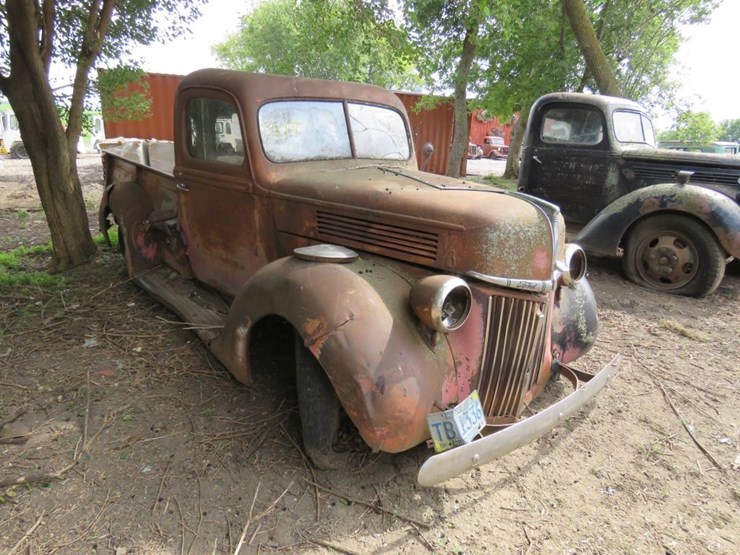 1941-ford-pickup-image-1
