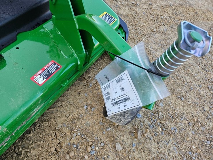 2023-john-deere-1570-image-10