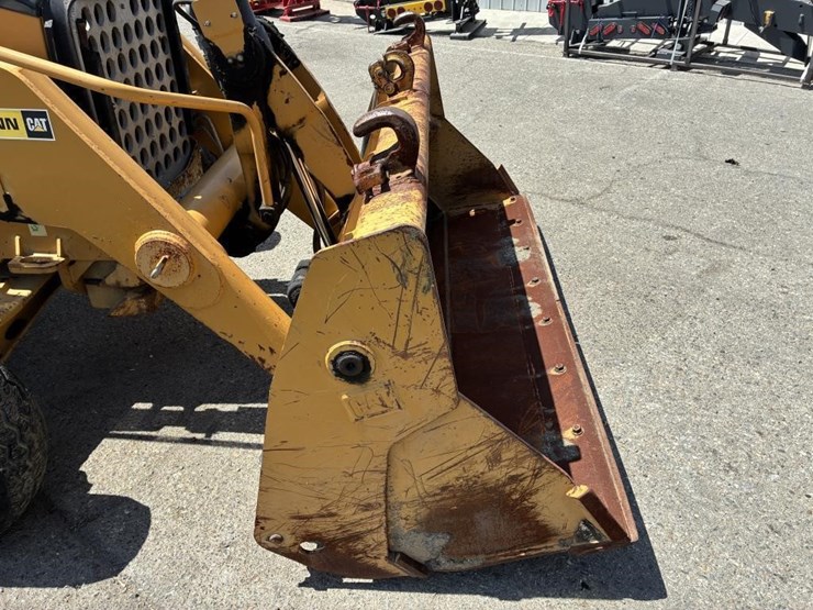 2008-caterpillar-420e-image-6