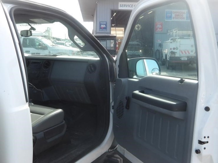 2012-ford-f250-image-16