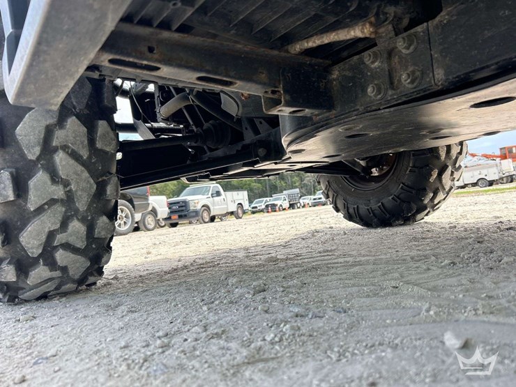 2015-polaris-ranger-570-image-22