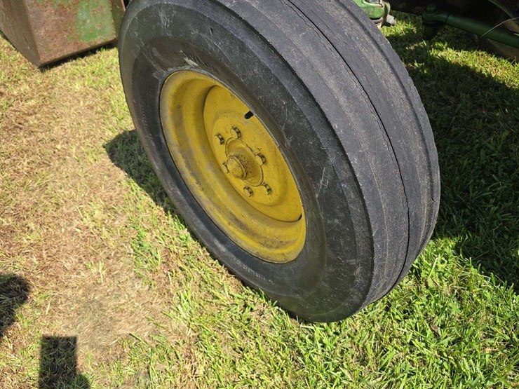 1977-john-deere-2040-image-10