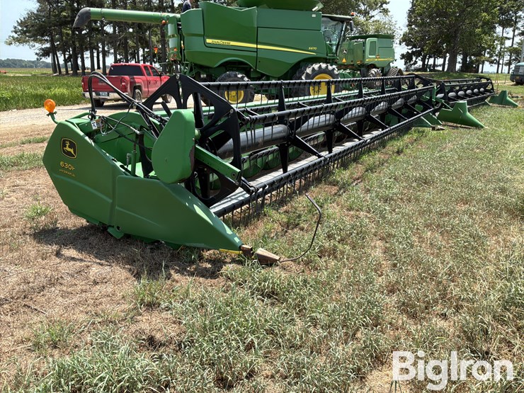 2004-john-deere-630f-image-3