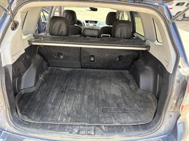 2014-subaru-forester-image-16