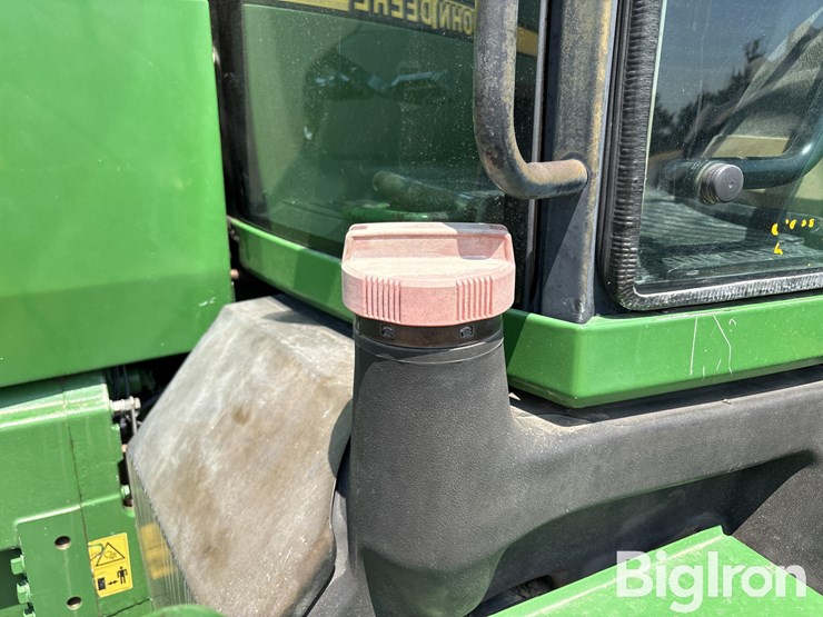 1997-john-deere-8300-image-16