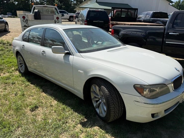 2008-bmw-750-li-car-image-2