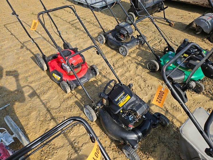 #23-•-yard-machine-push-mower-image-4