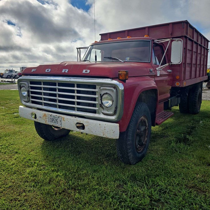 1978 FORD F700