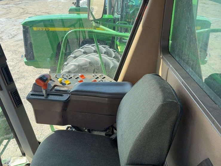 1990-john-deere-9500-image-24