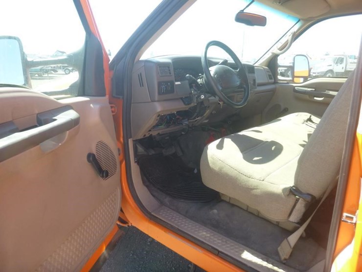 2000-ford-f450-image-14