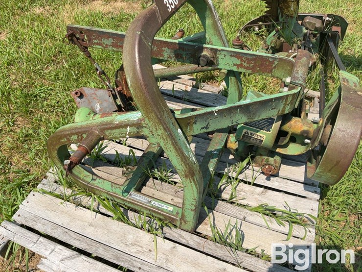 john-deere-350-image-15