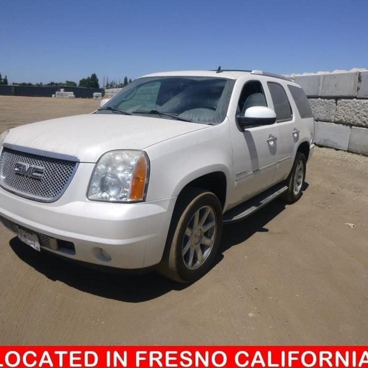 2011 GMC YUKON DENALI