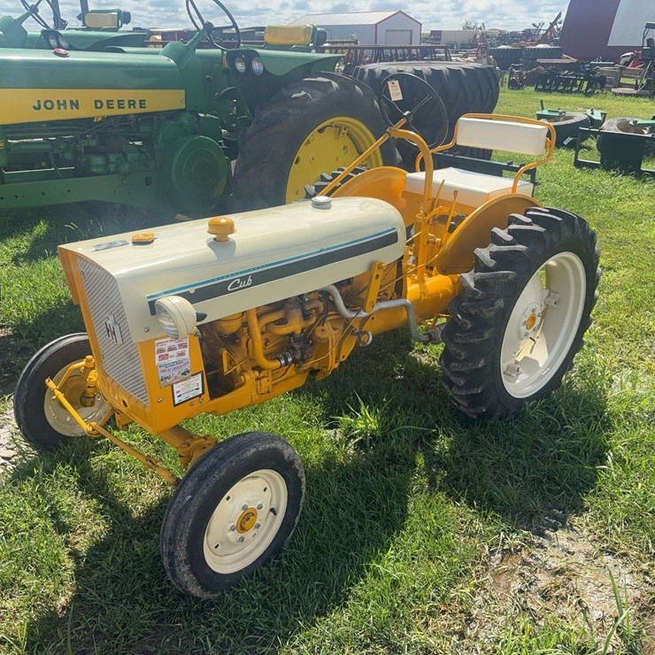 1965 INTERNATIONAL CUB