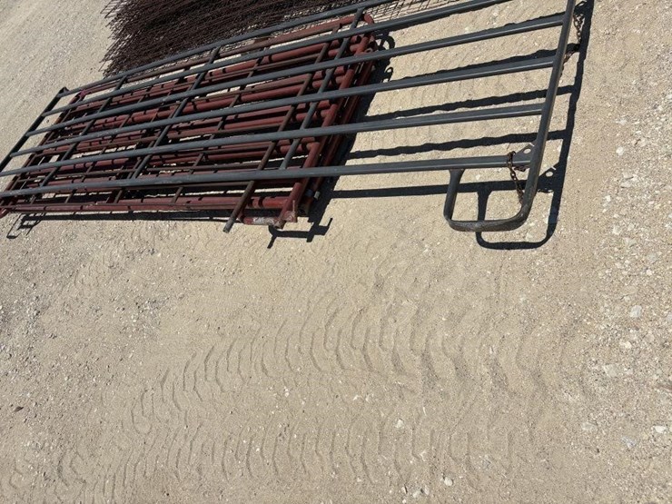 l3---light-to-med-cattle-panel-image-3