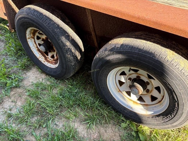 tandem-axle-skidsteer-trailer-image-7